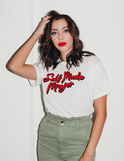 Self Made Mujer T-Shirt